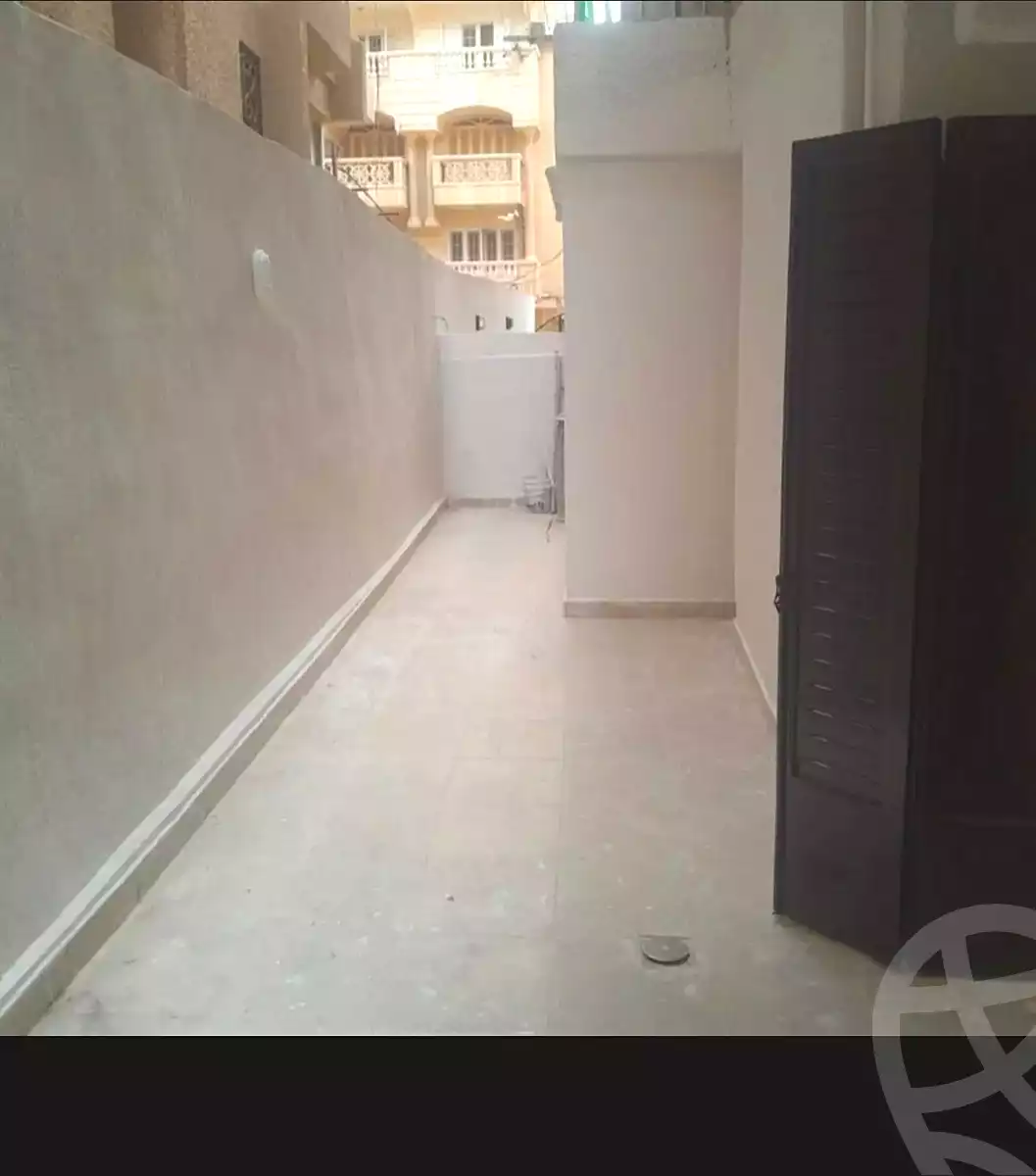 https://aqarmap.com.eg/ar/listing/7021195-for-sale-alexandria-al-agamy-lbytsh-bianchiii-el-arbaeen-st