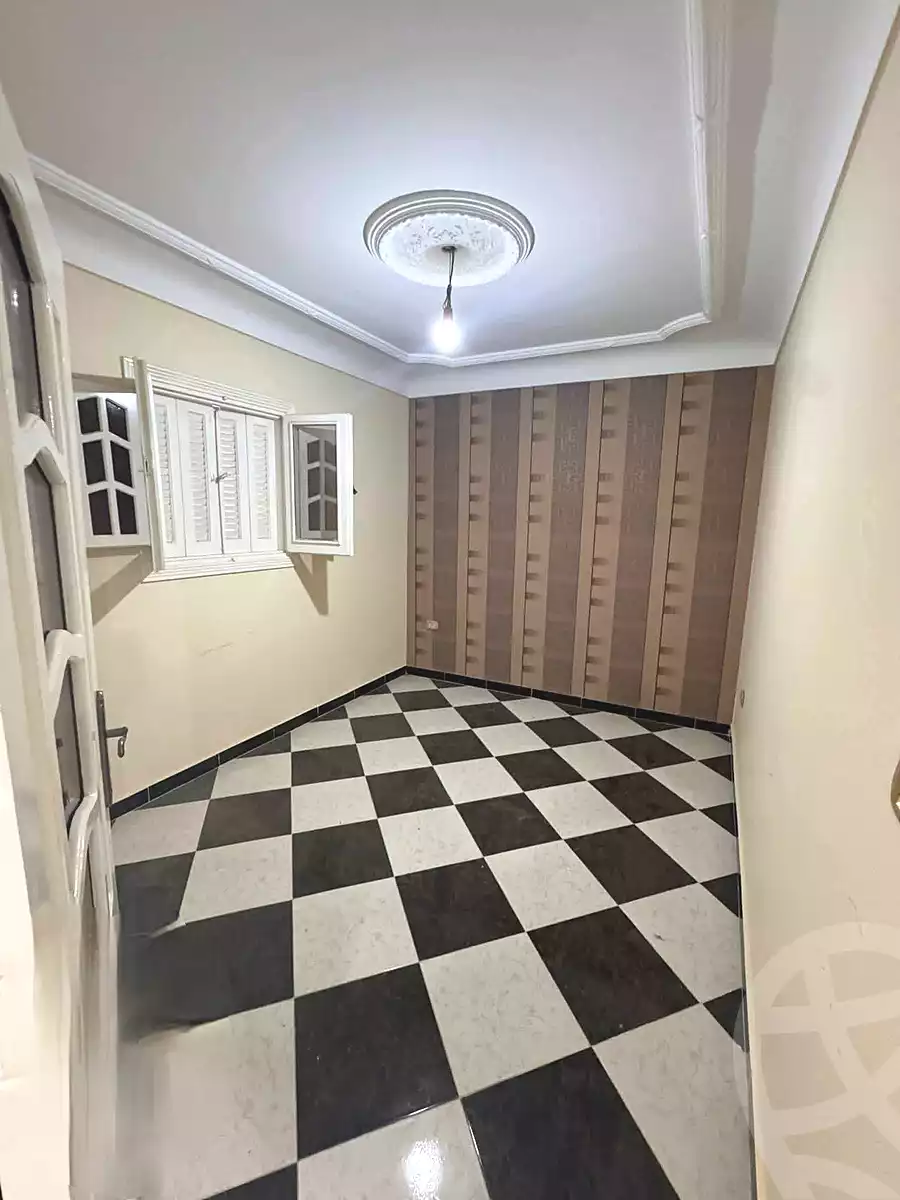 https://aqarmap.com.eg/ar/listing/7021230-for-sale-alexandria-lsywf-el-falki