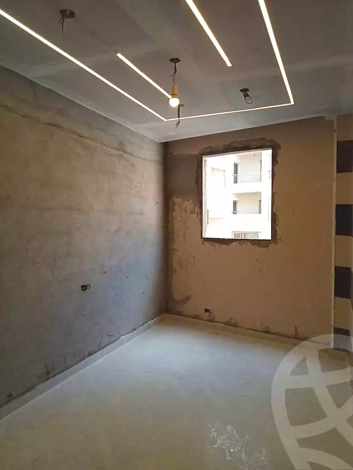 https://aqarmap.com.eg/ar/listing/7021292-for-sale-alexandria-el-asafra-l-sfr-bhry