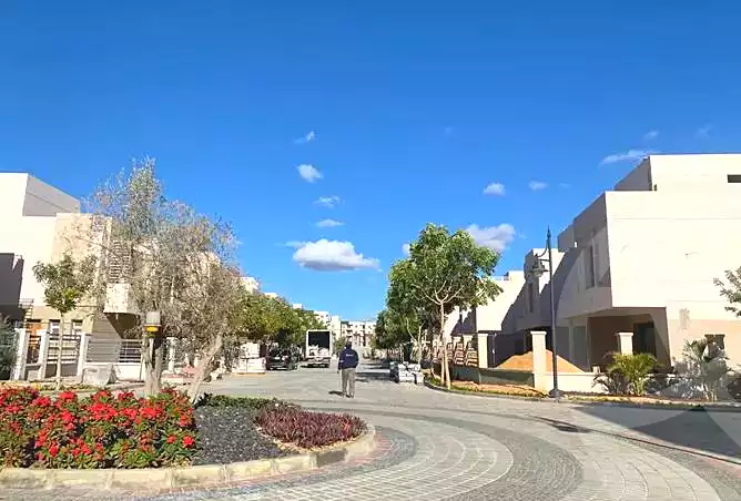 https://aqarmap.com.eg/ar/listing/7021416-for-sale-cairo-el-sheikh-zayed-city-compounds-atrio