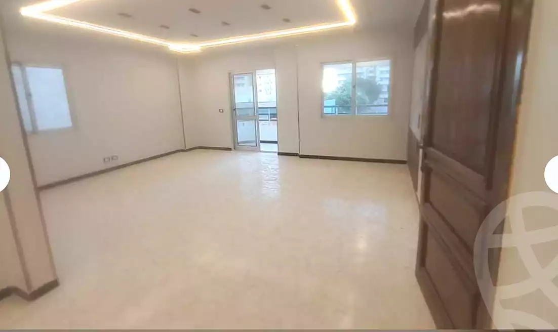 https://aqarmap.com.eg/ar/listing/7021869-for-sale-alexandria-al-agamy-shataa-el-nakheel
