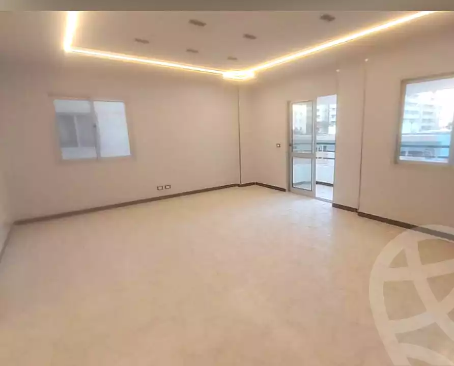 https://aqarmap.com.eg/ar/listing/7021869-for-sale-alexandria-al-agamy-shataa-el-nakheel