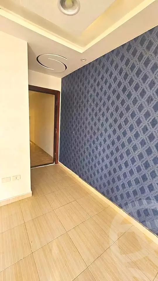 https://aqarmap.com.eg/ar/listing/7021892-for-rent-alexandria-zezenia-ibrahim-el-attar-st