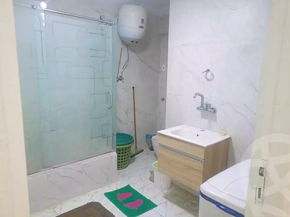 https://aqarmap.com.eg/ar/listing/7022359-for-sale-alexandria-al-agamy-lbytsh-bianchiii