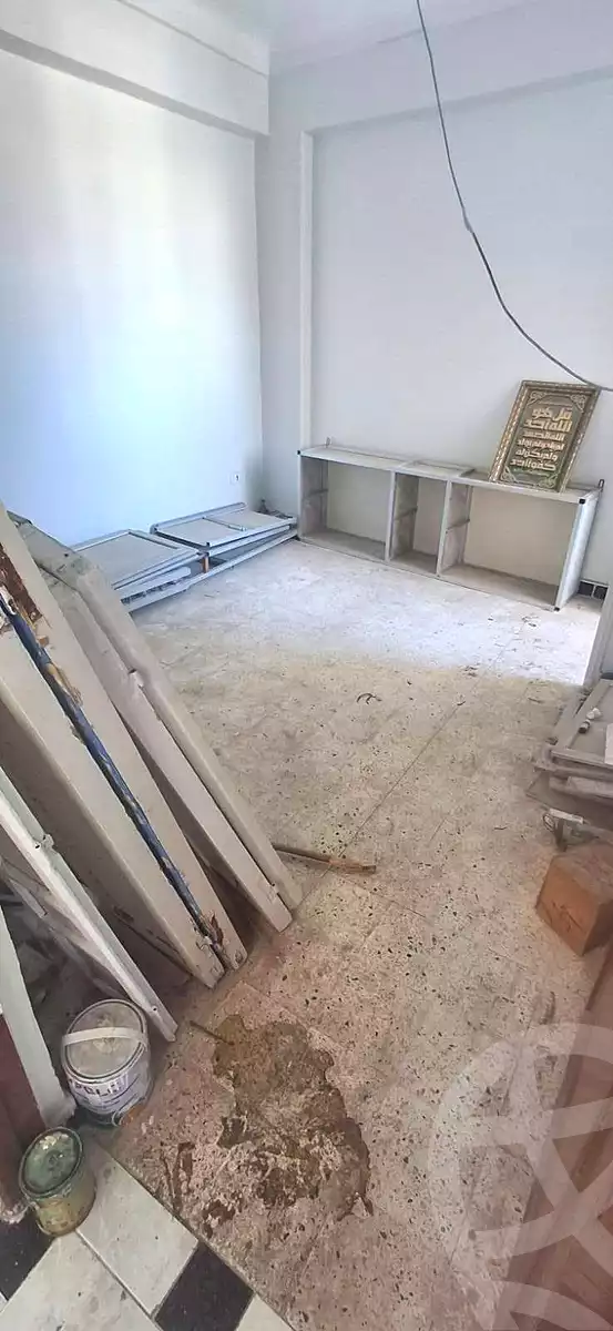 https://aqarmap.com.eg/en/listing/7022700-for-sale-alexandria-al-agamy-lbytsh-mecca-st