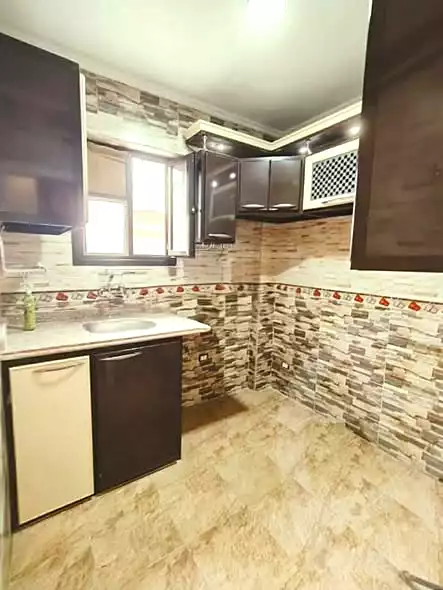 https://aqarmap.com.eg/en/listing/7022810-for-sale-alexandria-al-agamy-lbytsh-mohamed-el-fardi-st