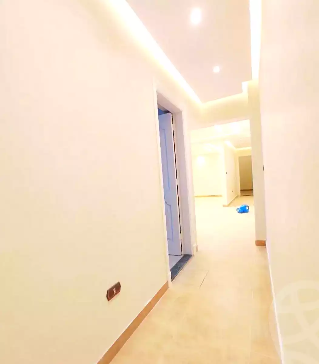 https://aqarmap.com.eg/ar/listing/7022881-for-sale-alexandria-sydy-bshr-sydy-bshr-bhry-khalil-hamada-st