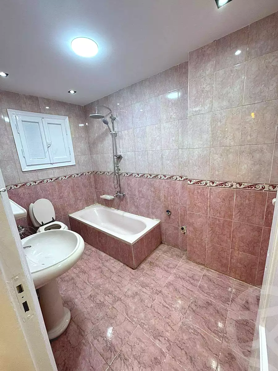 https://aqarmap.com.eg/ar/listing/7022912-for-sale-alexandria-miami-mahmoud-el-isawy-st