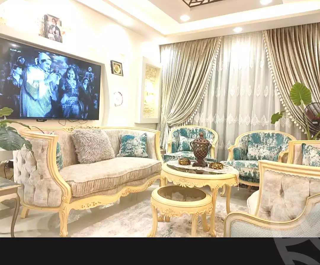https://aqarmap.com.eg/ar/listing/7023113-for-sale-alexandria-sydy-bshr-sydy-bshr-bhry-sidi-beshr-mosque-st