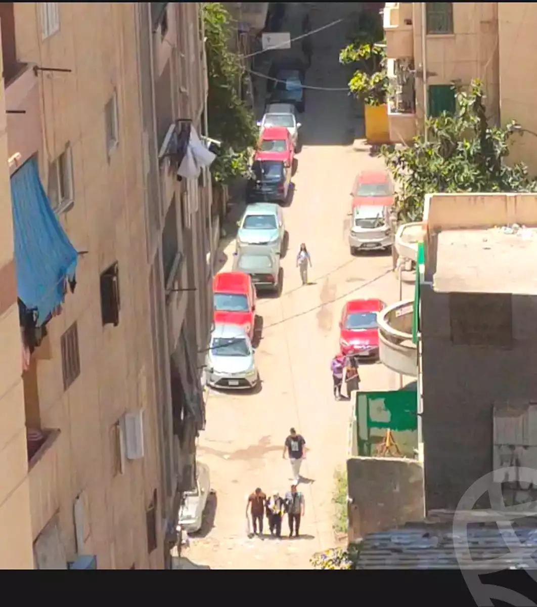 https://aqarmap.com.eg/en/listing/7023266-for-sale-alexandria-sydy-bshr-sydy-bshr-bhry-shr-khld-bn-lwlyd