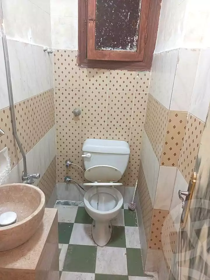 https://aqarmap.com.eg/ar/listing/7023389-for-sale-alexandria-sydy-bshr-shr-mlk-hfny