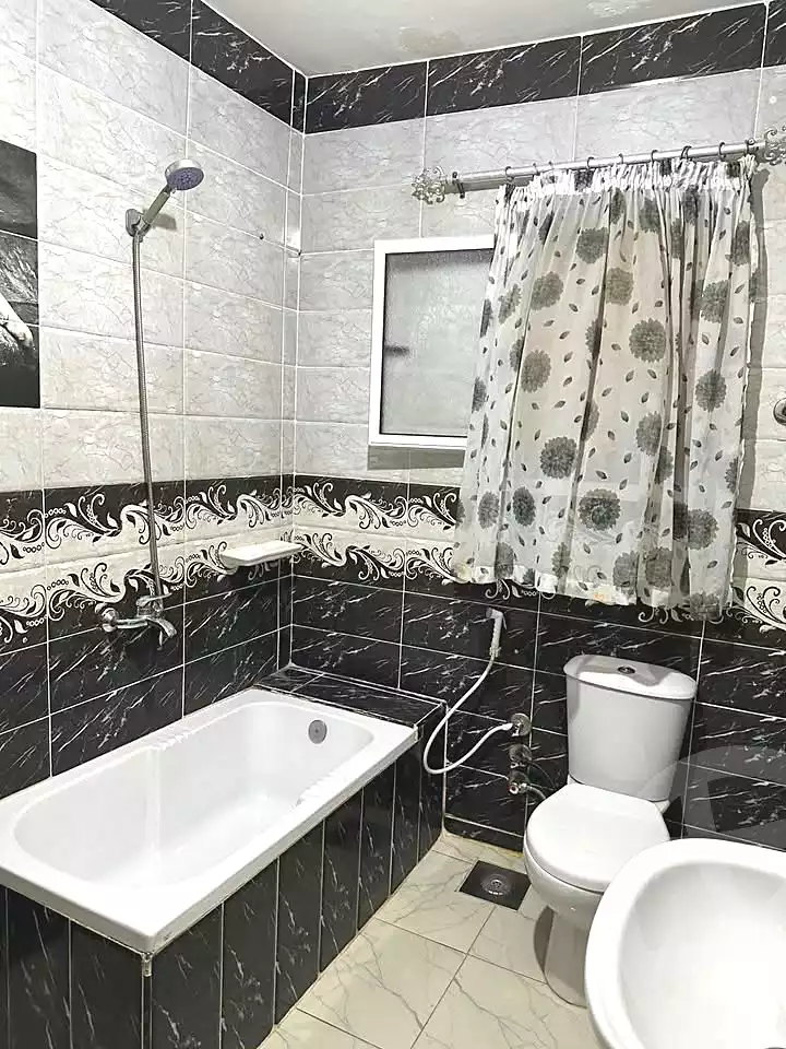 https://aqarmap.com.eg/ar/listing/7023693-for-sale-alexandria-al-agamy-el-hanouvel-al-asdakaa-st
