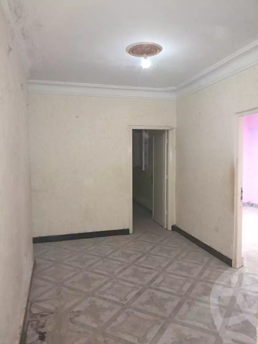 https://aqarmap.com.eg/ar/listing/7023704-for-sale-alexandria-al-agamy-el-hanouvel-radwan-st