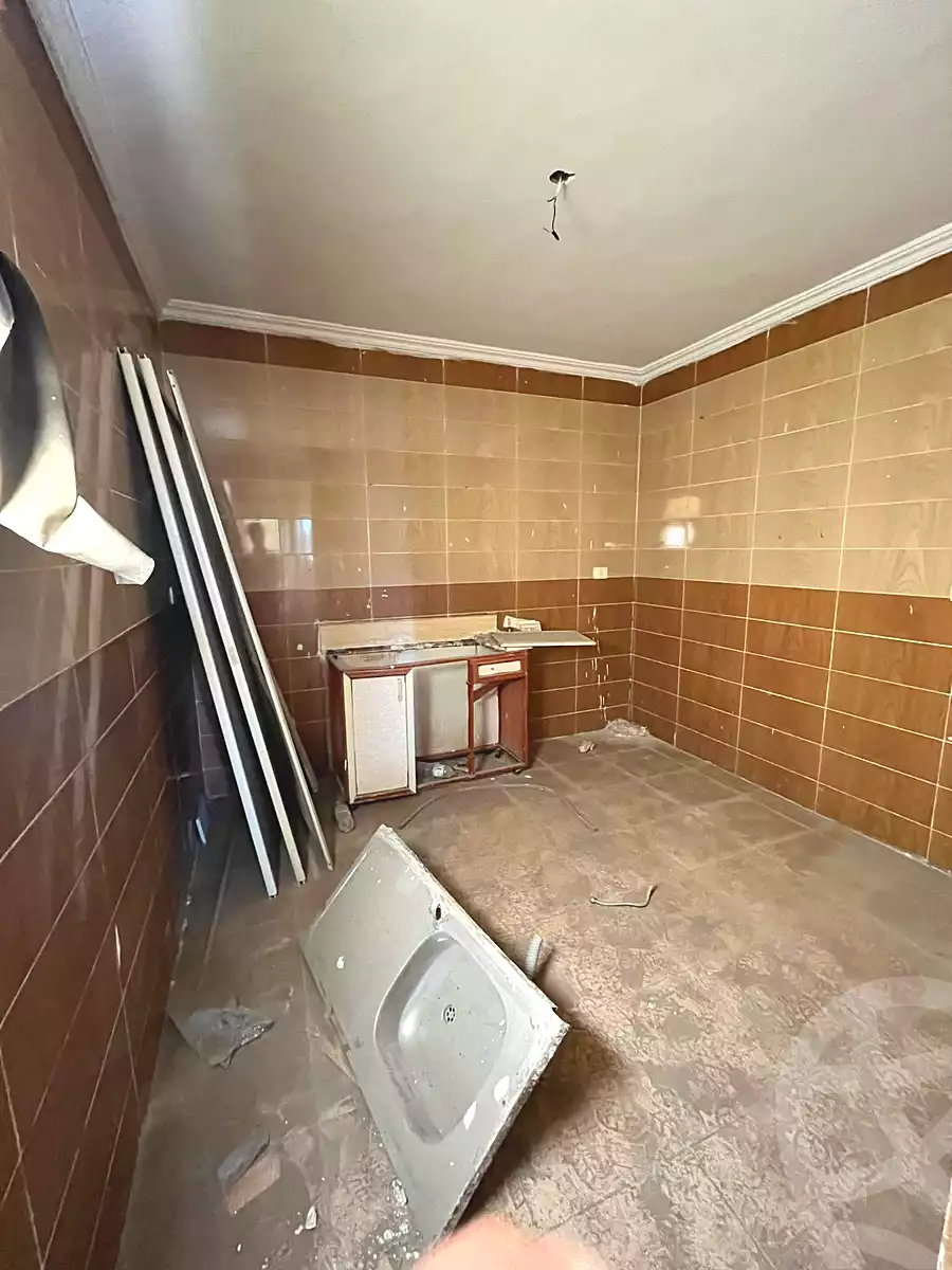 https://aqarmap.com.eg/ar/listing/7023709-for-sale-alexandria-lsywf-city-light-compound