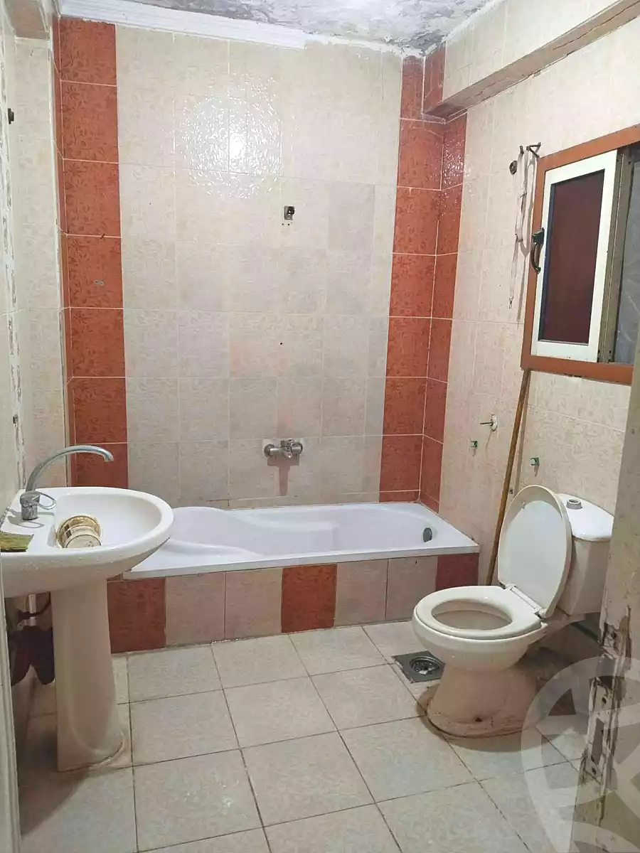 https://aqarmap.com.eg/ar/listing/7024131-for-rent-alexandria-al-agamy-el-hanouvel-rich-home-st