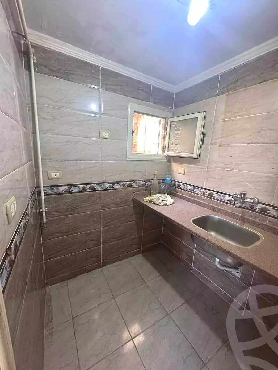 https://aqarmap.com.eg/en/listing/7024182-for-sale-alexandria-lsywf-el-falki