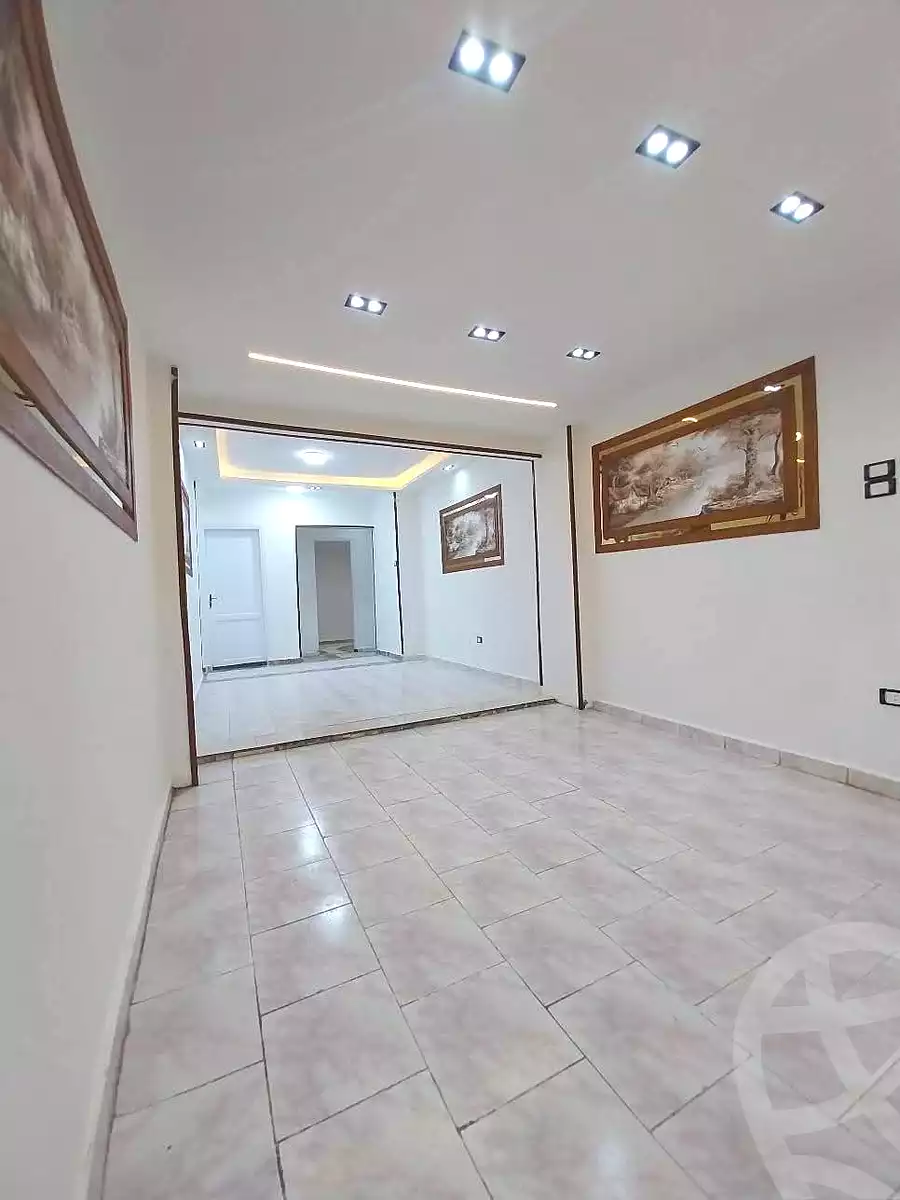 https://aqarmap.com.eg/en/listing/7024338-for-sale-alexandria-al-agamy-el-kilo-21