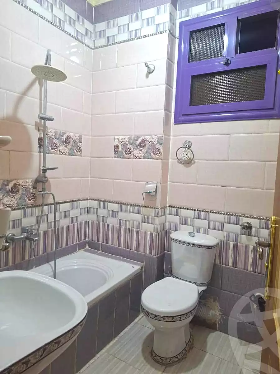 https://aqarmap.com.eg/ar/listing/7024421-for-sale-cairo-helwan-mnshy-yn-hlwn-rael-st