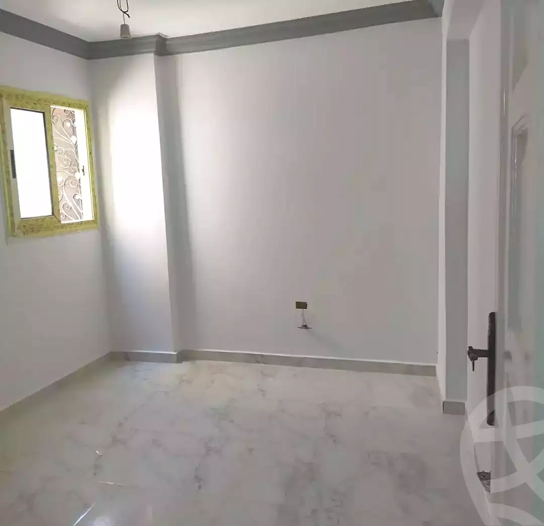 https://aqarmap.com.eg/en/listing/7024600-for-sale-alexandria-al-agamy-lbytsh