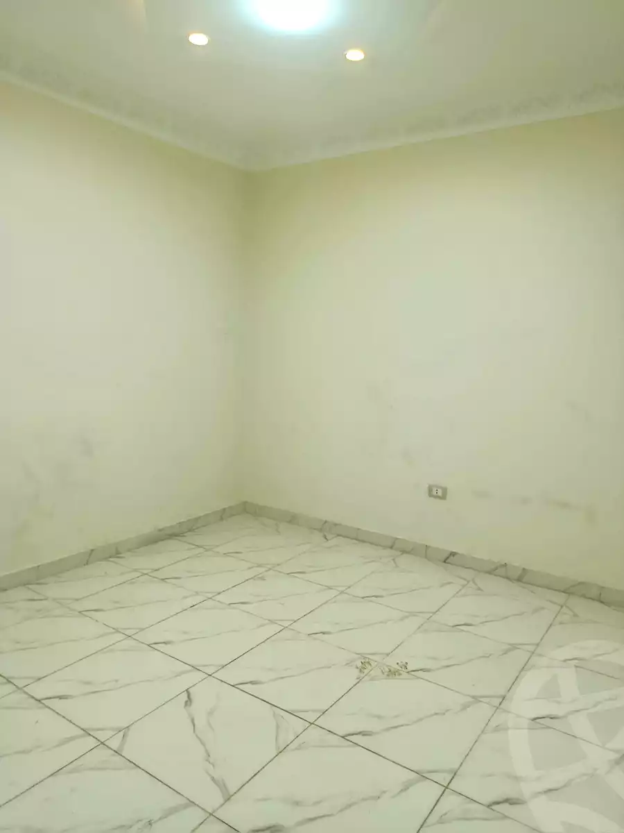 https://aqarmap.com.eg/en/listing/7024602-for-rent-cairo-helwan-hadayek-helwan-el-eshrein-st