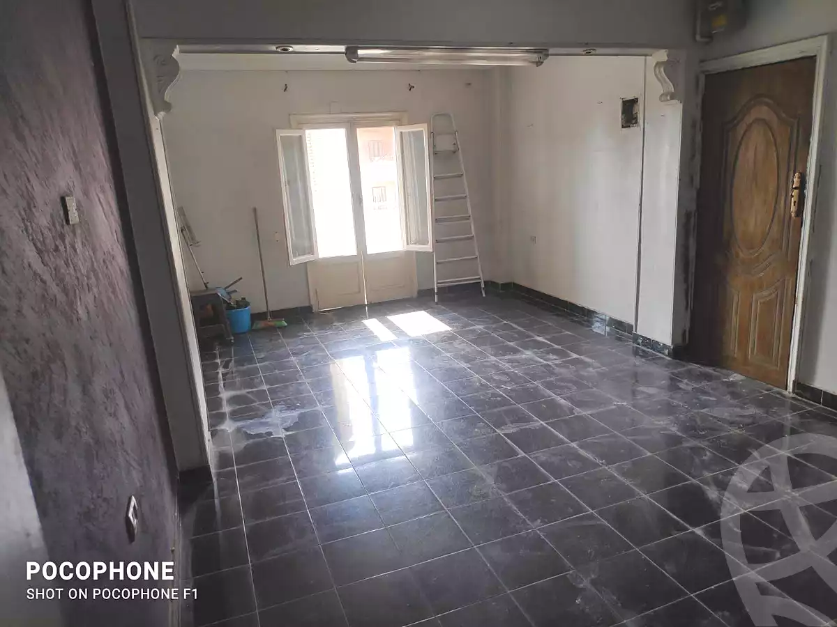 https://aqarmap.com.eg/en/listing/7024714-for-sale-cairo-helwan-mahmoud-khater-st