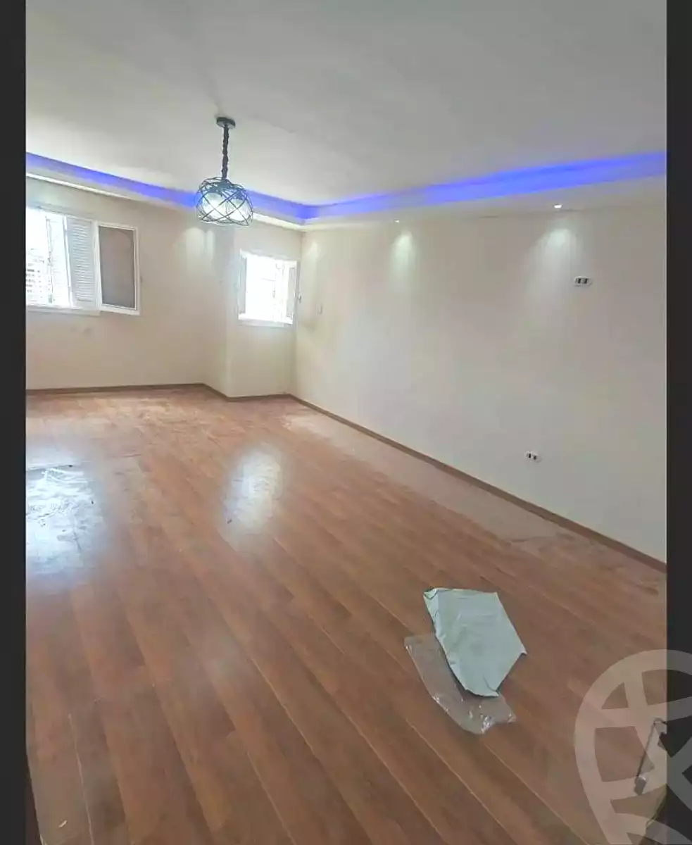 https://aqarmap.com.eg/ar/listing/7024791-for-sale-alexandria-al-agamy-el-hanouvel-kasr-al-quiri-st-1