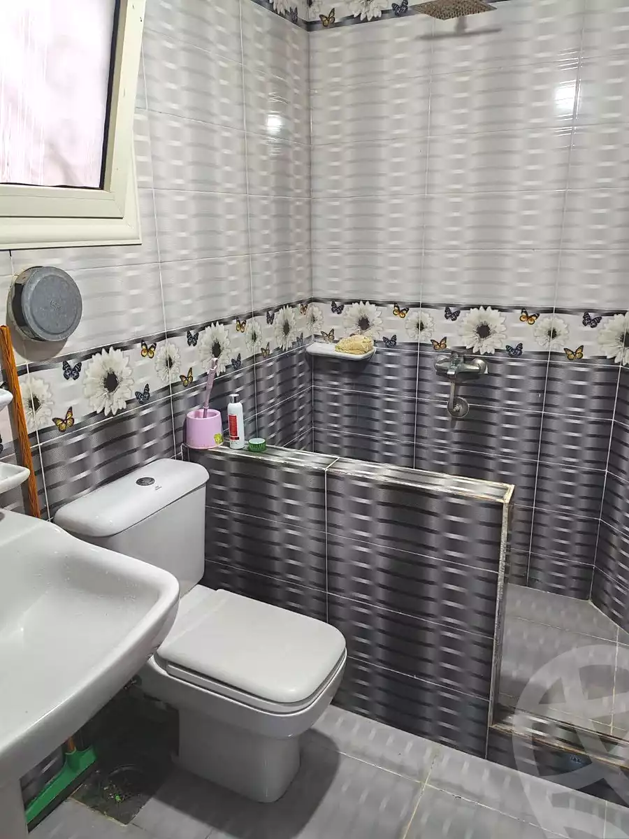 https://aqarmap.com.eg/ar/listing/7025020-for-sale-cairo-helwan-helwan-el-sharkeya-ismael-kamel-st