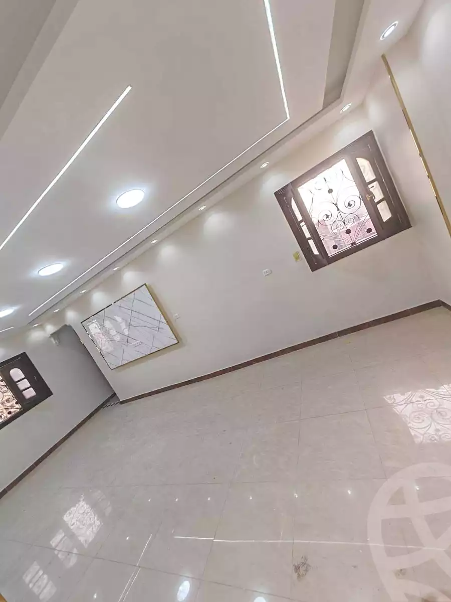 https://aqarmap.com.eg/en/listing/7025088-for-sale-cairo-helwan-helwan-el-sharkeya-thabit-basha-st