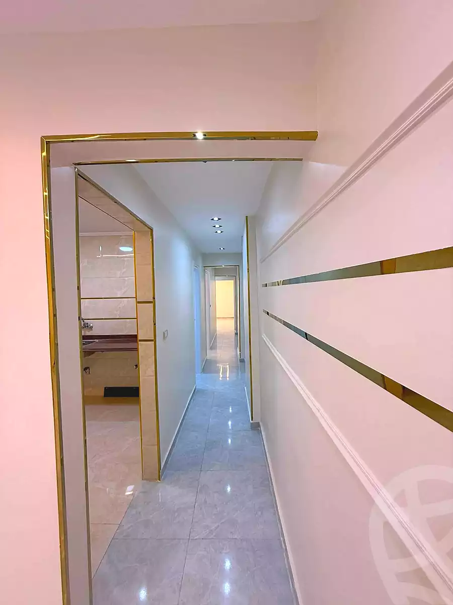 https://aqarmap.com.eg/en/listing/7025118-for-sale-alexandria-sydy-bshr-sydy-bshr-bhry-shr-mhmwd-l-yswy
