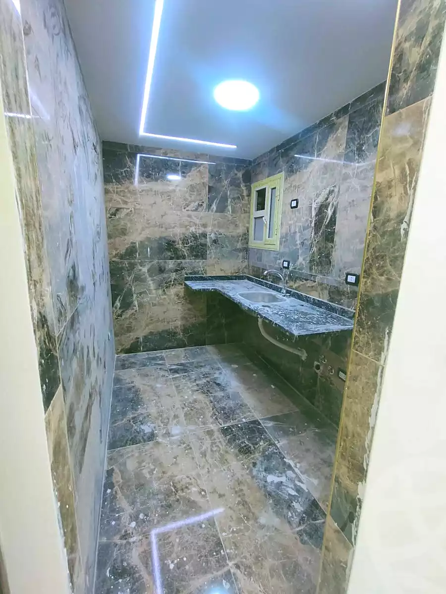 https://aqarmap.com.eg/ar/listing/7025411-for-sale-alexandria-new-miami