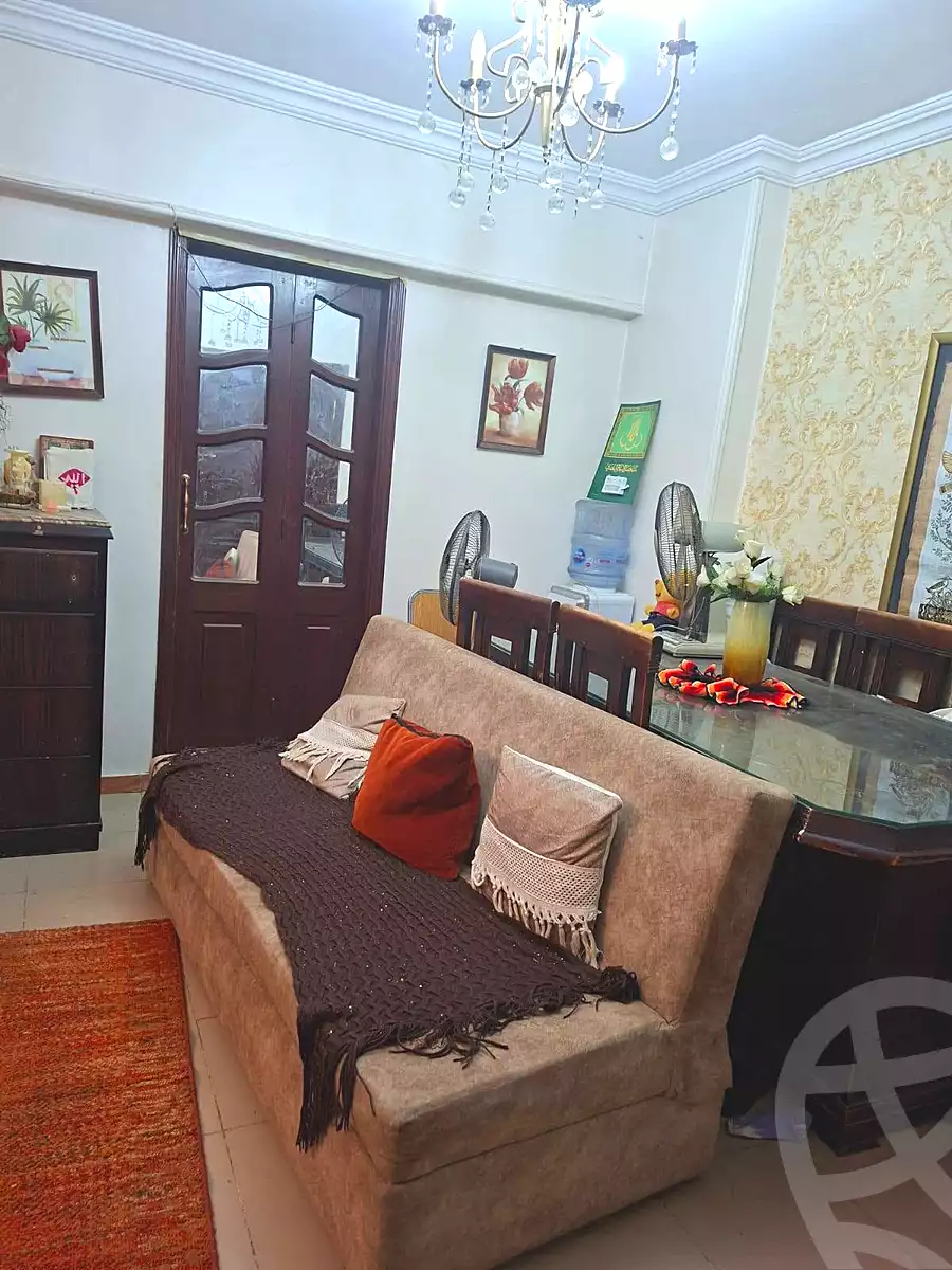 https://aqarmap.com.eg/ar/listing/7025467-for-sale-cairo-helwan-youssef-st