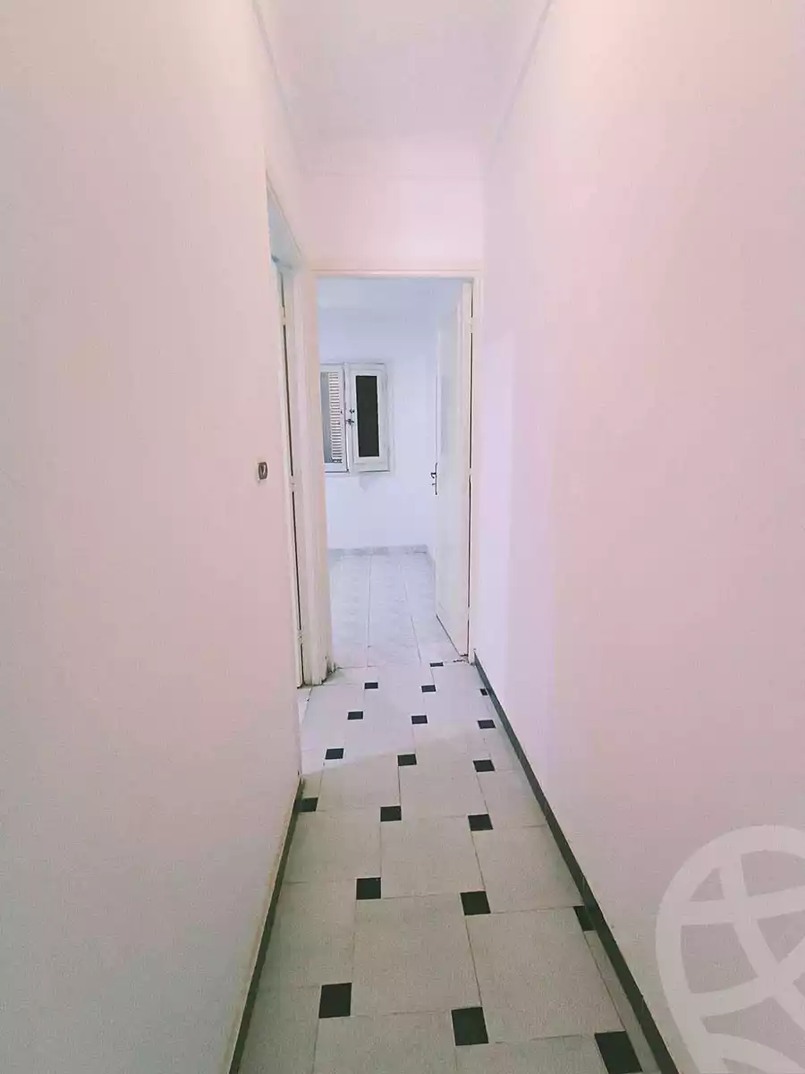https://aqarmap.com.eg/ar/listing/7025565-for-sale-alexandria-al-agamy-shataa-el-nakheel