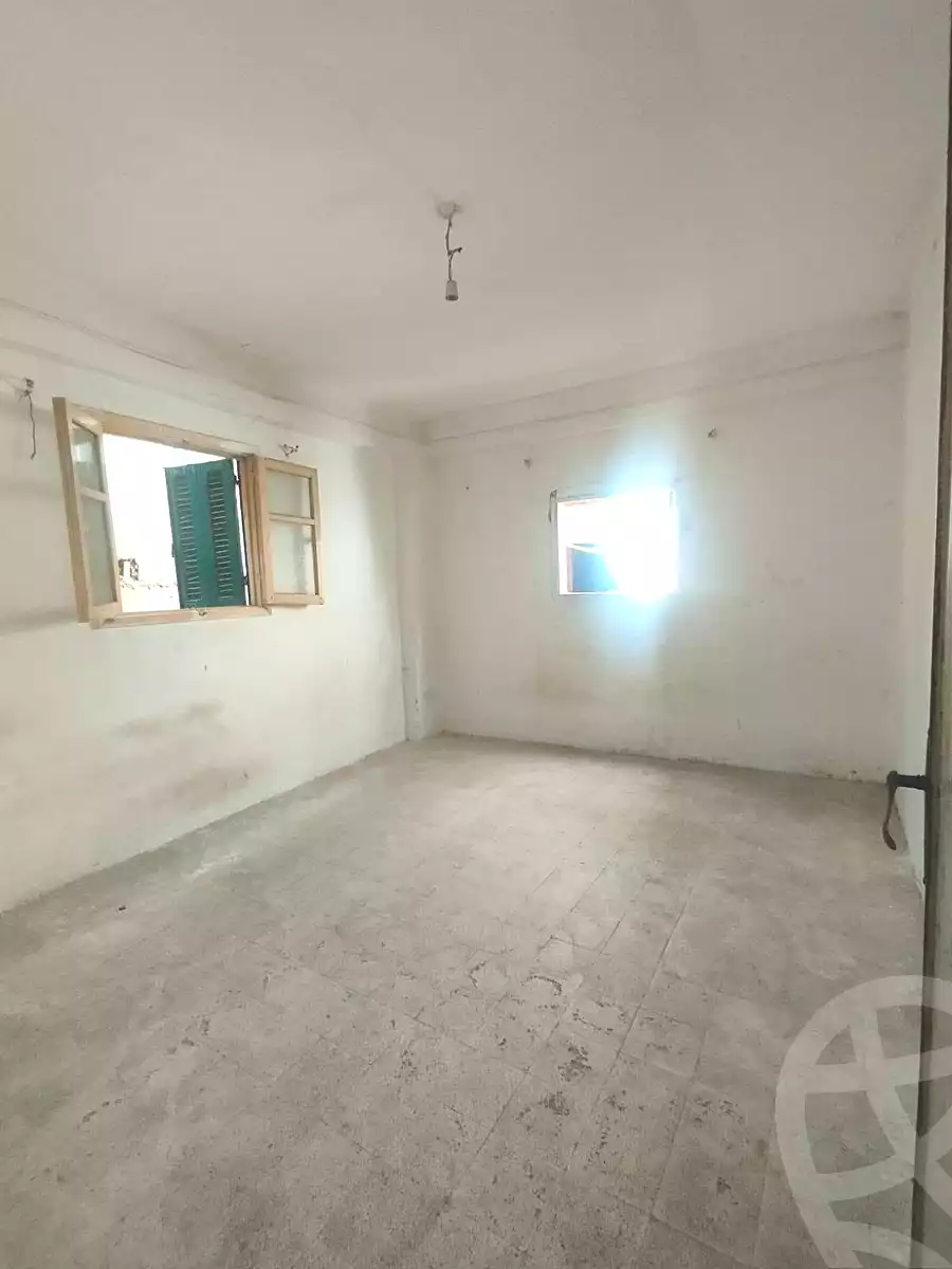 https://aqarmap.com.eg/ar/listing/7025577-for-sale-alexandria-al-agamy-lbytsh-ain-shams-st
