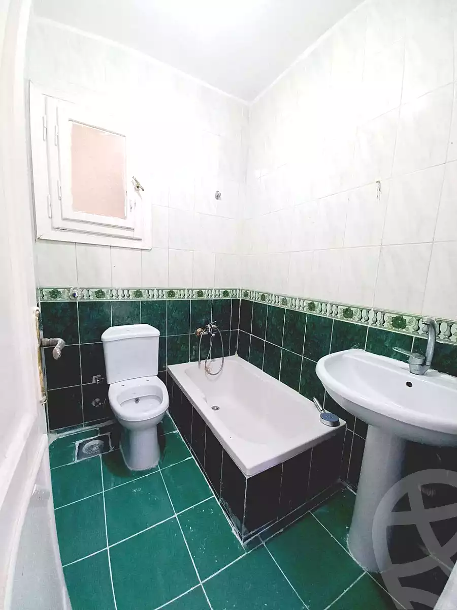 https://aqarmap.com.eg/ar/listing/7025600-for-sale-alexandria-al-agamy-shataa-el-nakheel