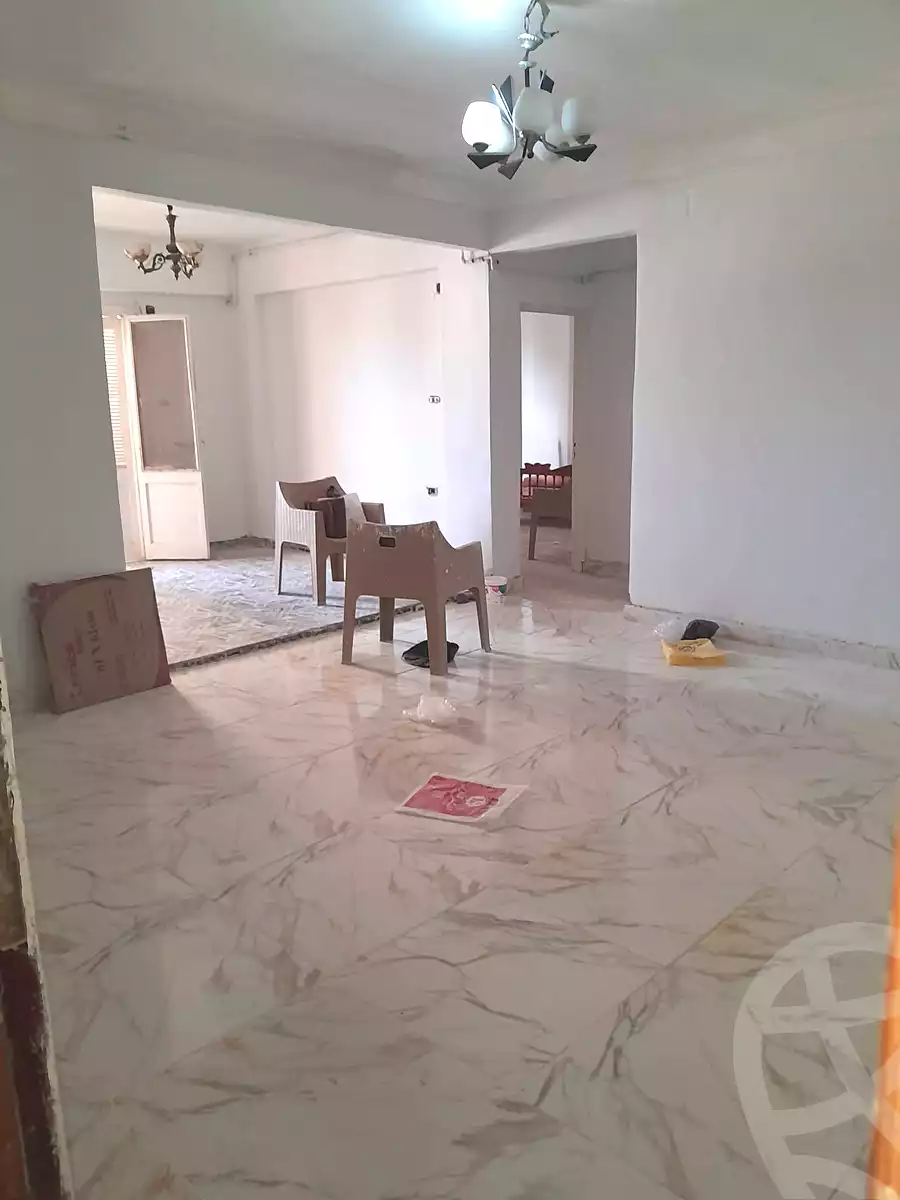 https://aqarmap.com.eg/en/listing/7025752-for-sale-alexandria-al-agamy-el-hanouvel-el-salam-st