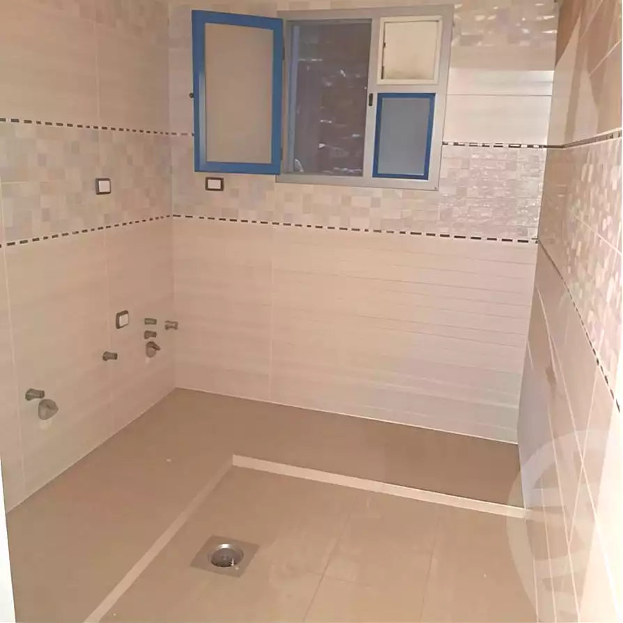 https://aqarmap.com.eg/ar/listing/7025830-for-sale-alexandria-lsywf-shamaa