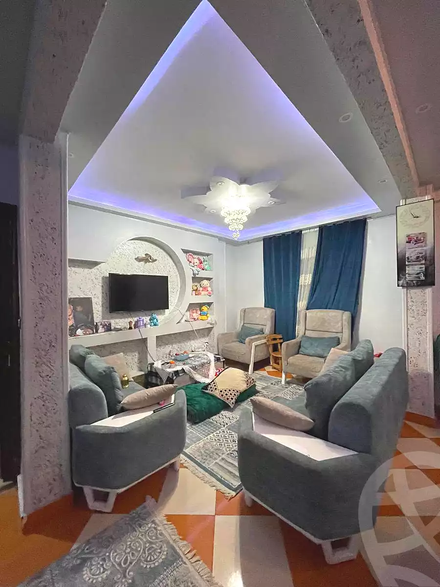 https://aqarmap.com.eg/ar/listing/7025610-for-sale-alexandria-el-asafra-shr-45