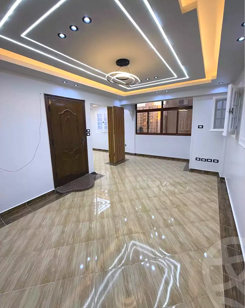 https://aqarmap.com.eg/ar/listing/7026112-for-sale-alexandria-el-asafra-l-sfr-bhry