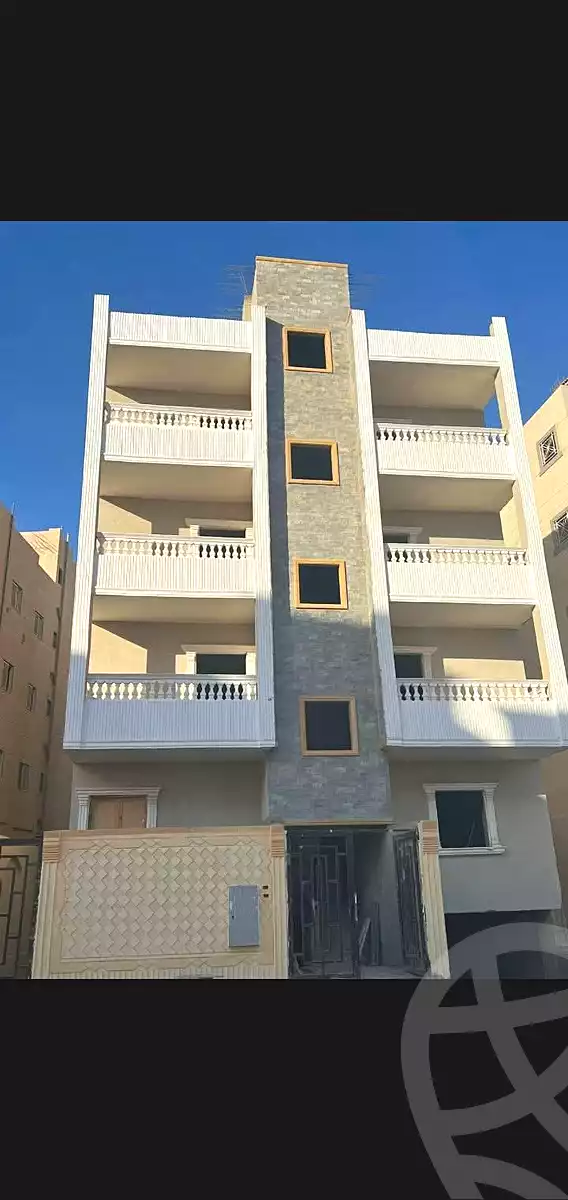 https://aqarmap.com.eg/ar/listing/7026099-for-sale-cairo-6th-of-october-hadaeq-october-mslsl-2