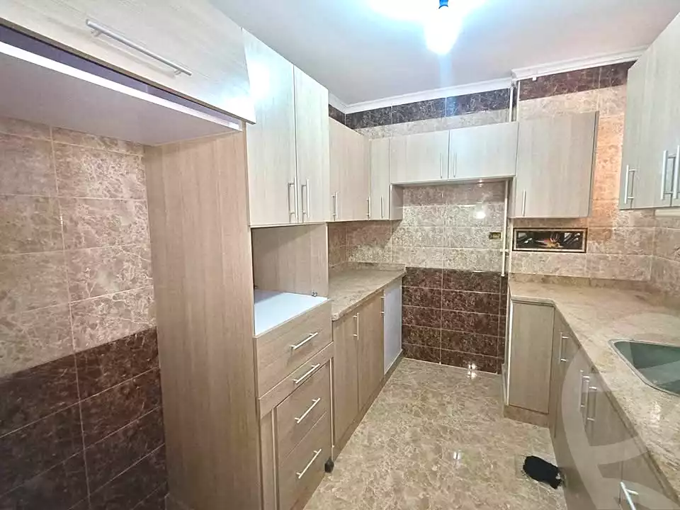 https://aqarmap.com.eg/ar/listing/7025579-for-sale-alexandria-lsywf