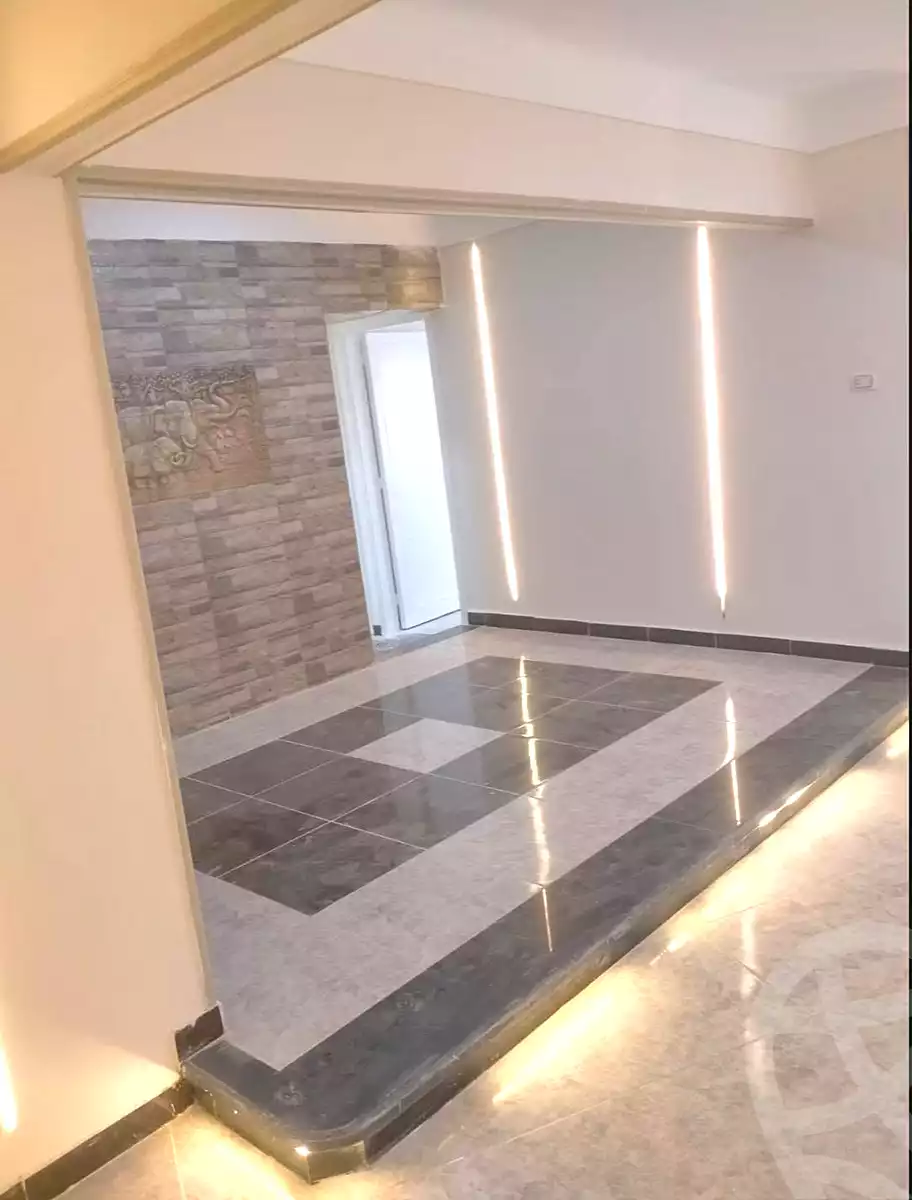 https://aqarmap.com.eg/en/listing/7026912-for-sale-alexandria-al-agamy-el-hanouvel-al-haded-we-al-soulb-st