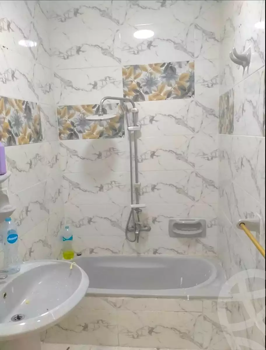 https://aqarmap.com.eg/en/listing/7026912-for-sale-alexandria-al-agamy-el-hanouvel-al-haded-we-al-soulb-st