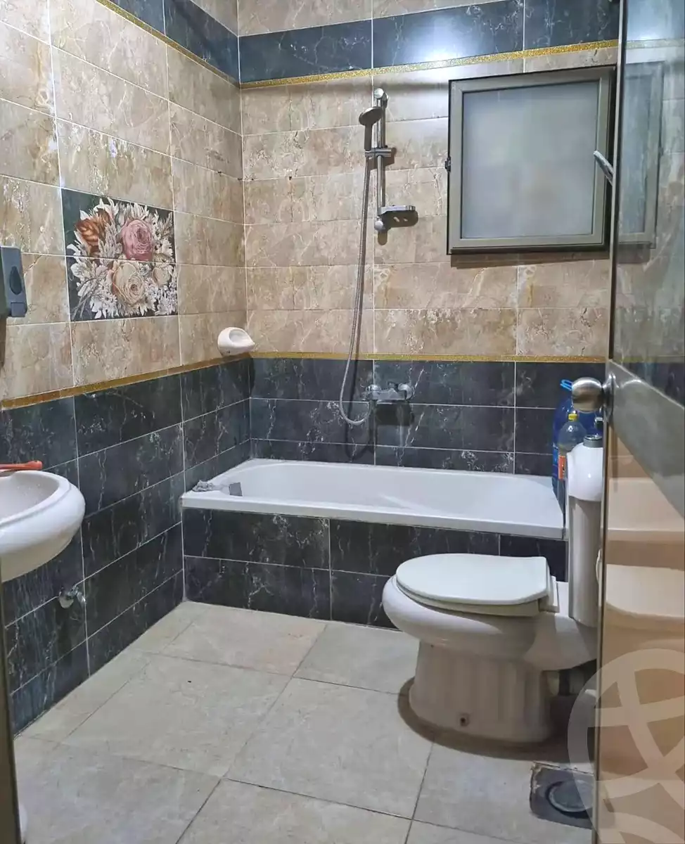 https://aqarmap.com.eg/ar/listing/7026918-for-sale-alexandria-sydy-bshr-sydy-bshr-bhry