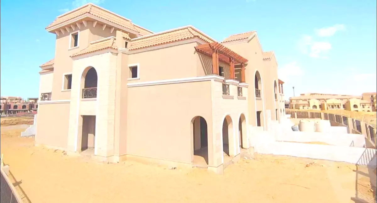https://aqarmap.com.eg/ar/listing/7027419-for-sale-cairo-el-shorouk-compounds-maadi-view