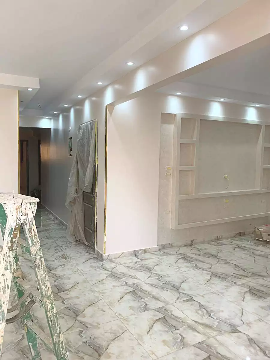 https://aqarmap.com.eg/ar/listing/7028158-for-sale-cairo-ain-shams-jsr-lswys