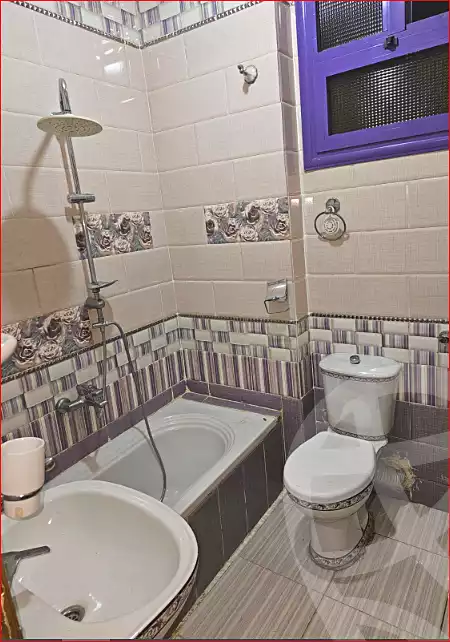 https://aqarmap.com.eg/ar/listing/7028376-for-sale-cairo-helwan-mnshy-yn-hlwn-rael-st