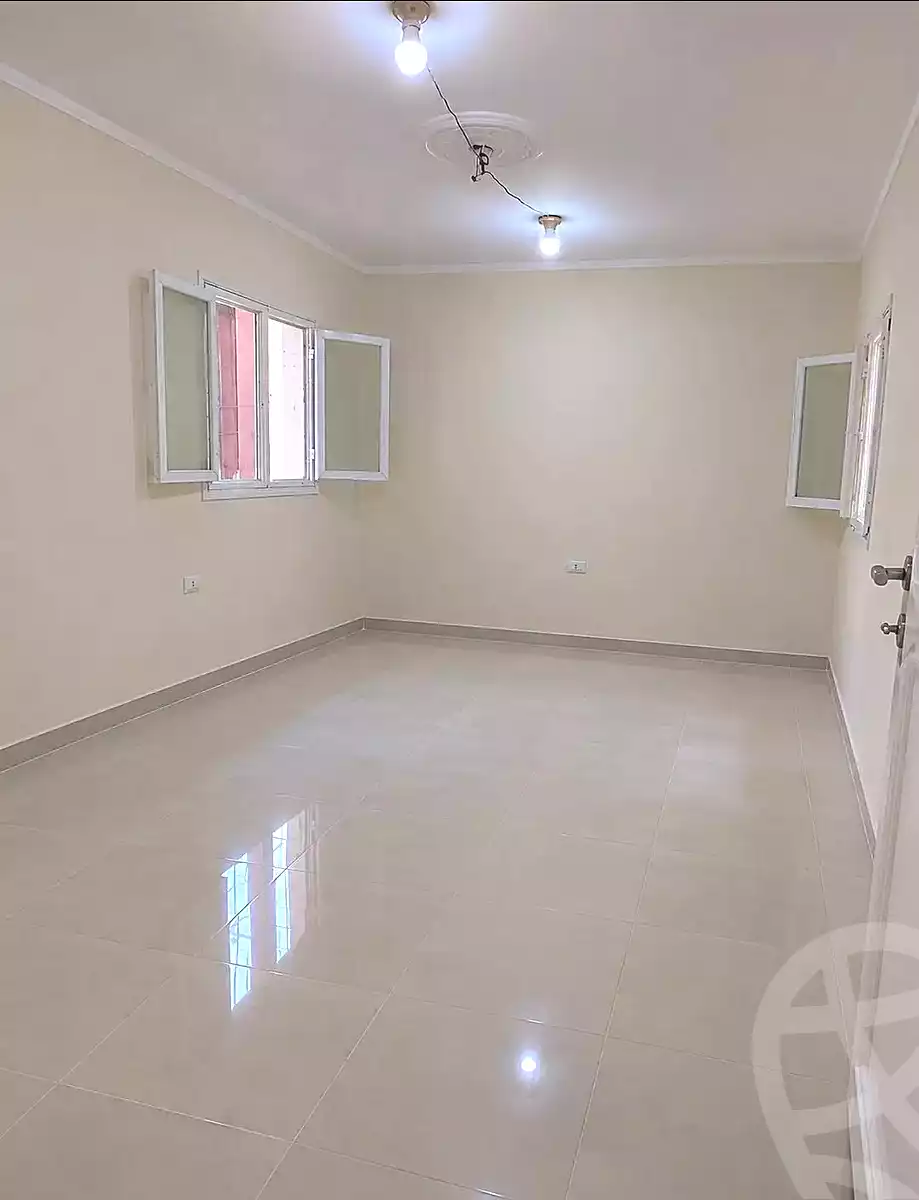 https://aqarmap.com.eg/ar/listing/7028423-for-rent-cairo-ain-shams-ain-shams-el-sharkia-el-eshrein-stt