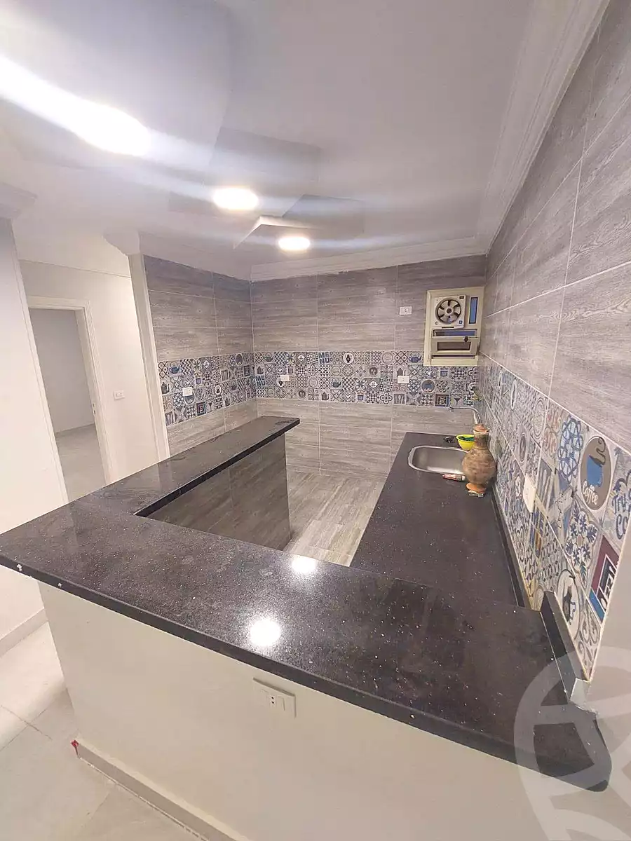 https://aqarmap.com.eg/ar/listing/7028438-for-rent-alexandria-sydy-bshr-sydy-bshr-bhry-abd-el-salam-aref-st