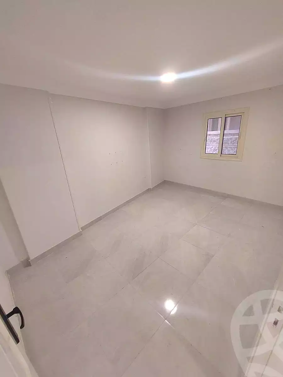 https://aqarmap.com.eg/ar/listing/7028506-for-rent-alexandria-sydy-bshr-sydy-bshr-bhry-abd-el-salam-aref-st