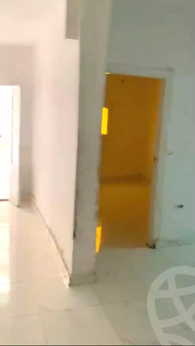 https://aqarmap.com.eg/ar/listing/7028700-for-sale-alexandria-al-agamy-el-hanouvel